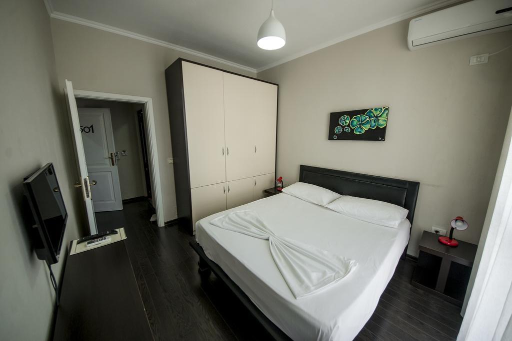 Kadrisa Hotel Durrës Esterno foto